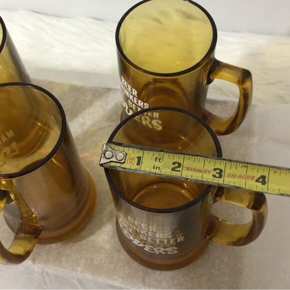 4 Glass Vintage MCM Amber Mugs 4 Piece Set “Beer Drinkers Make Better Lovers” - Picture 6 of 7